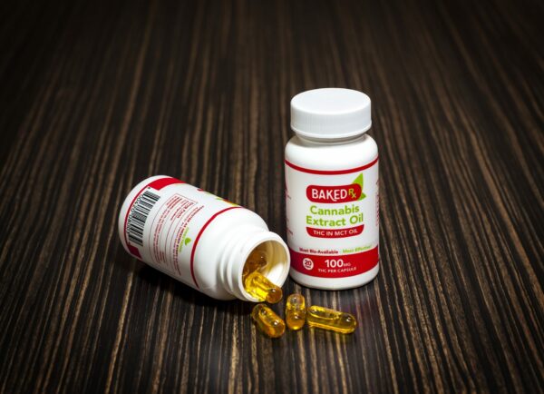 Baked Edibles – THC Extract Capsules 100mg | Weedsy Canada