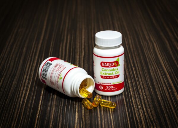 Baked Edibles – THC Extract Capsules 200mg | Weedsy Canada