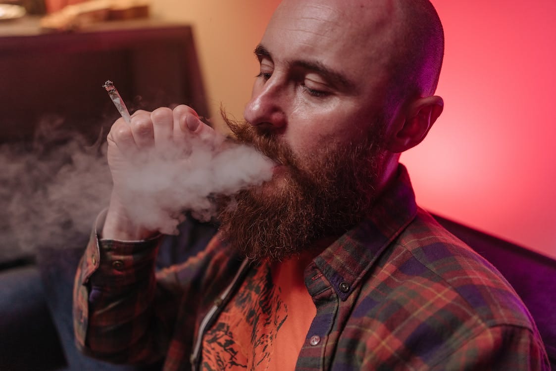 How to Smoke Weed | Weedsy Canada