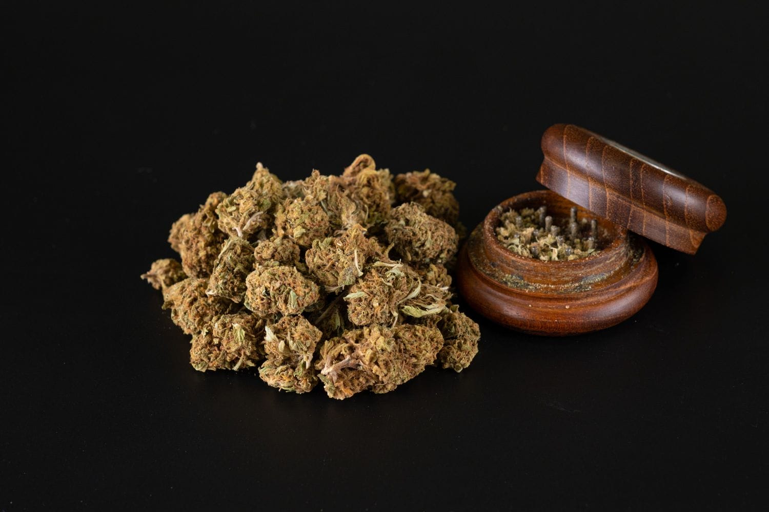 Buy craft cannabis online | Weedsy Canada